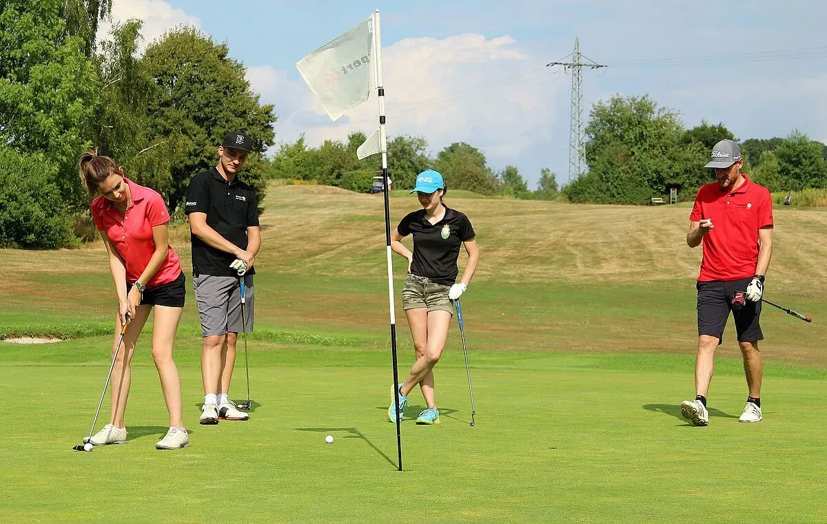 Golf ist leichter, als du denkst Header Hintergrund